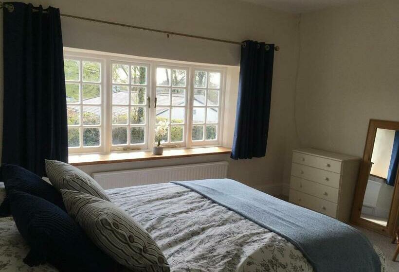 غرفة قياسية, Blue Lion Inn