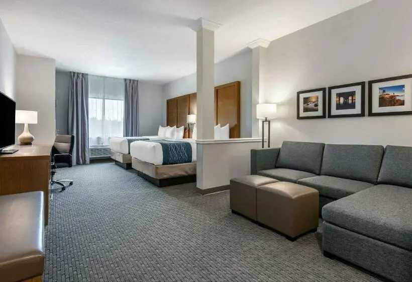 スイート, Comfort Suites Stuarthutchinson Island