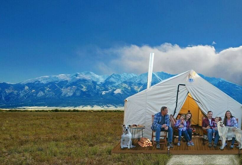 Deluxe Tent, Rustic Rook Resort Great Sand Dunes