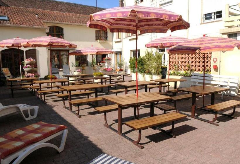 חדר בסיסי, Auberge Riva Bella