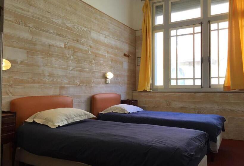 חדר בסיסי, Auberge Riva Bella