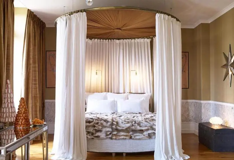 スイート, Chateau De Sacy