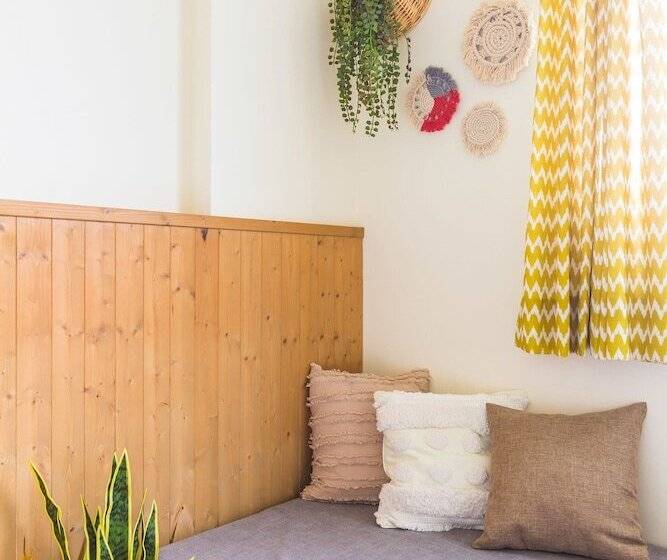 Comfort-huone, Cozy Green Guest House