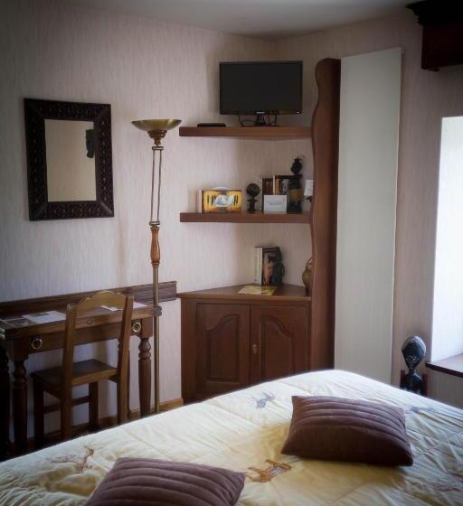 חדר סטנדרט נוף להרים, Le Bonheur Dans Le Pre