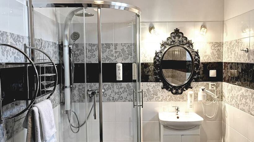 标准间, Willa Wiluszówka