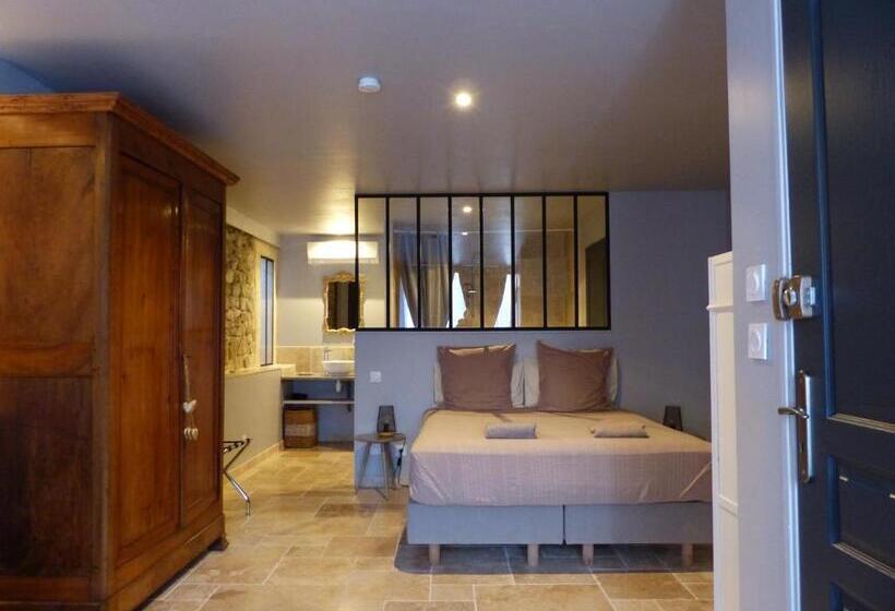 חדר דלוקס, La Fontaine De Rocoule