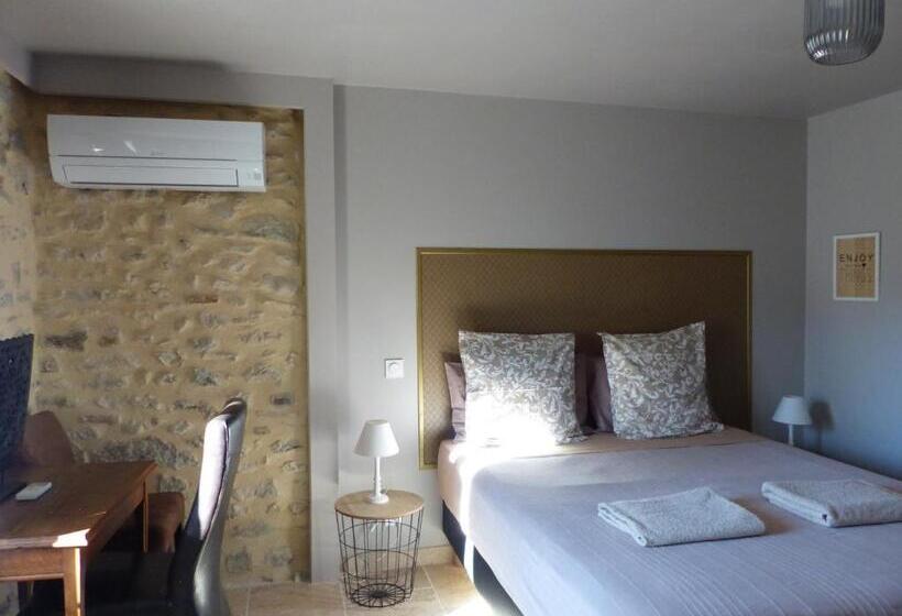 חדר דלוקס, La Fontaine De Rocoule