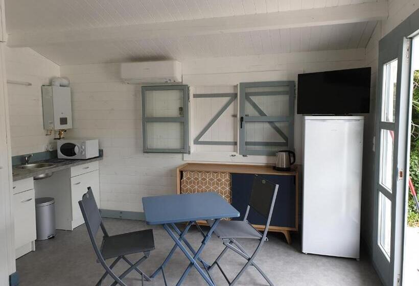 בקתת חדר, La Fontaine De Rocoule