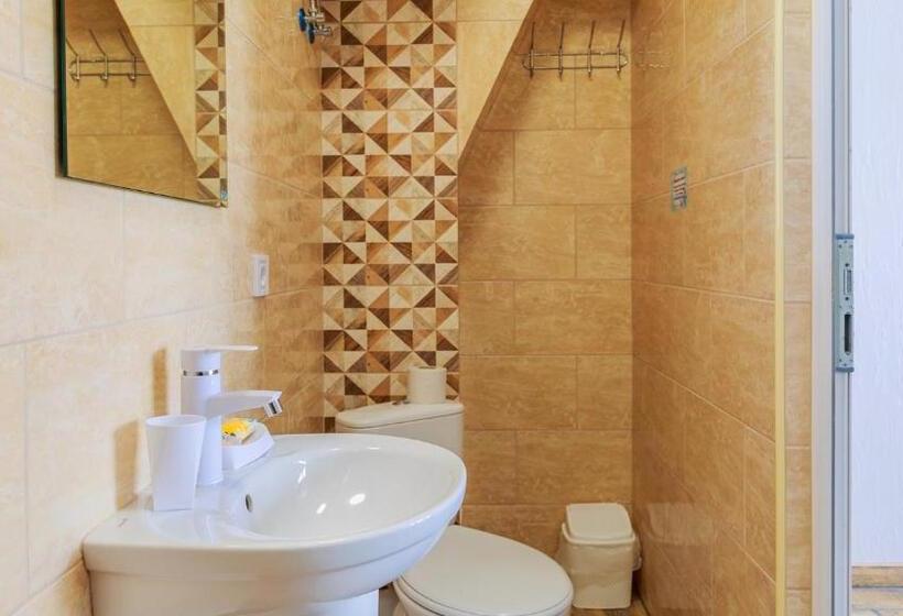 اتاق استاندارد با چشمانداز استخر, Villa Shell