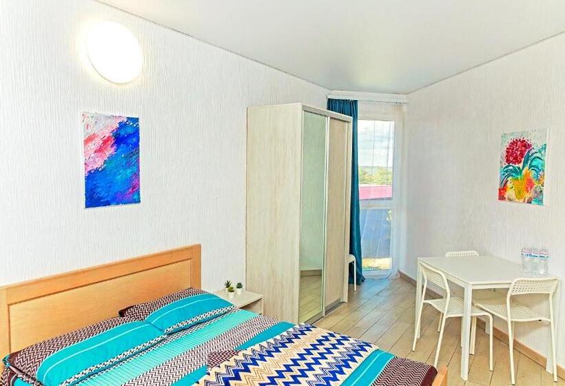 اتاق استاندارد چهار تخته, Villa Shell