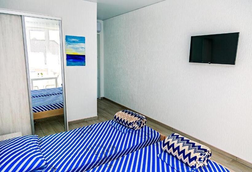 اتاق استاندارد با چشمانداز استخر, Villa Shell