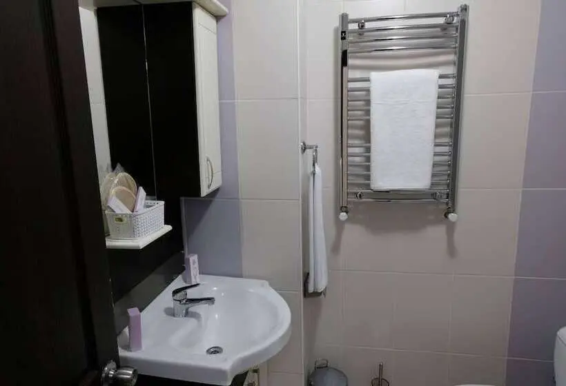 スタンダードトリプルルーム, Grand Kirşehir Otel
