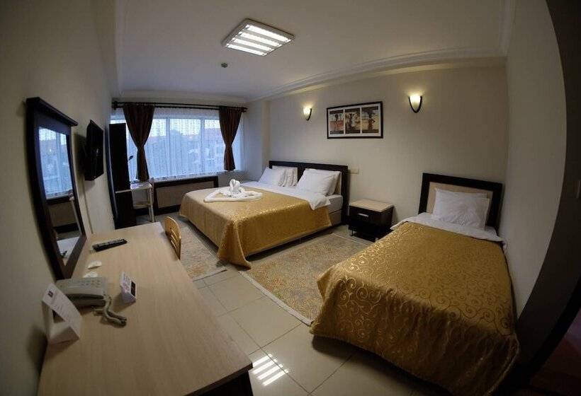 חדר סטנדרט לשלושה, Grand Kirşehir Otel