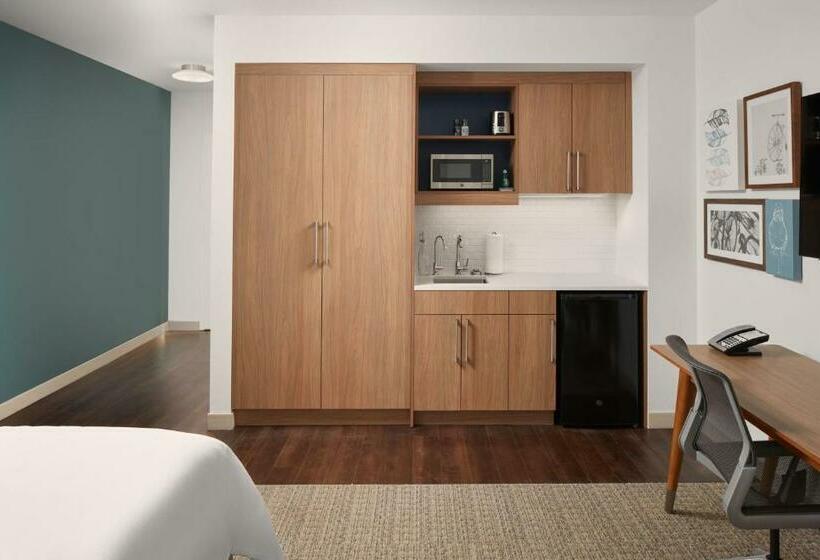 اتاق استاندارد با تخت بزرگ, Element Asheville Downtown