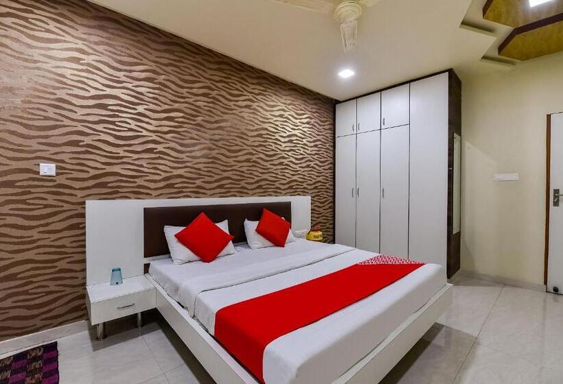 三人经典房间, Super Hotel O Jagmohan