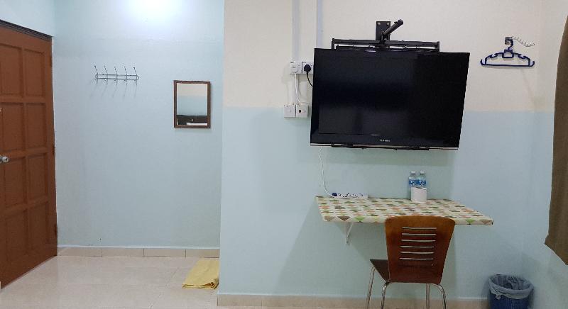 اتاق لوکس سه تخته, Oyo 89998 Thank Q Inn 2