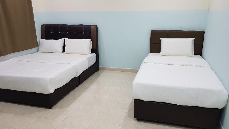 اتاق لوکس سه تخته, Oyo 89998 Thank Q Inn 2