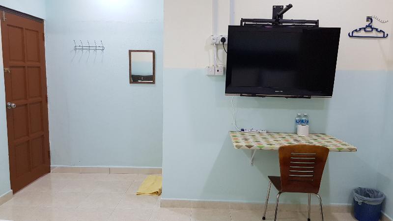 اتاق لوکس سه تخته, Oyo 89998 Thank Q Inn 2