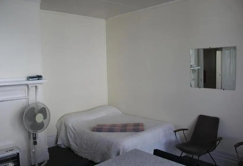 ３ベッドルームハウス, Taihape Motels