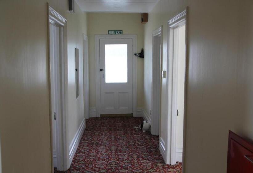 חדר סטנדרט חדר אמבטיה משותף, Taihape Motels