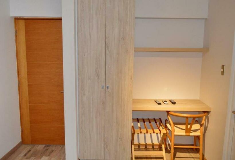 StandaardKamer, Cinco Tierras