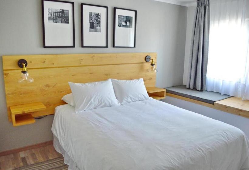 StandaardKamer, Cinco Tierras