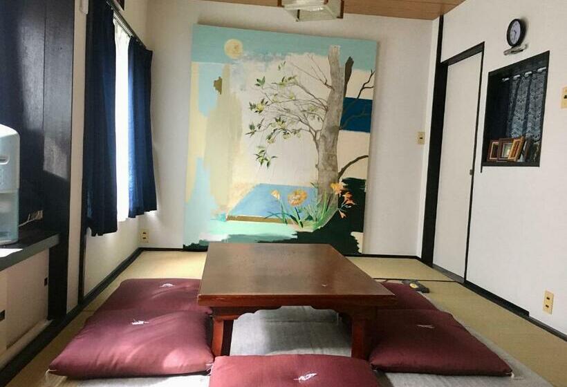 スタンダードトリプルルーム, Oasis Wadaura