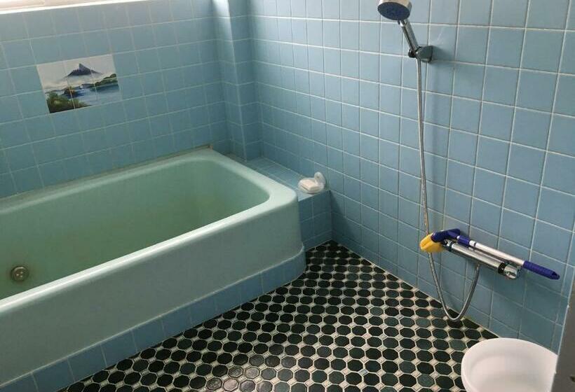 スタンダードトリプルルーム, Oasis Wadaura