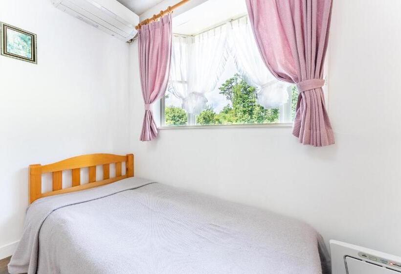 اتاق استاندارد سه نفره, Tabist Kiyosato Grandeur Yatsugatake