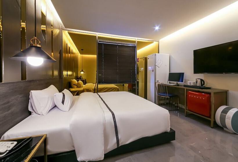 Номер Superior, Suncheon Hound Hotel Suncheon Station Branch