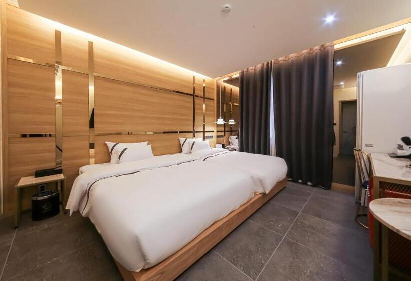 Номер Deluxe, Suncheon Hound Hotel Suncheon Station Branch
