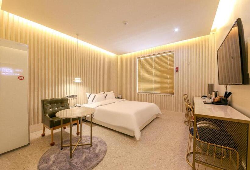 Номер Deluxe, Suncheon Hound Hotel Suncheon Station Branch