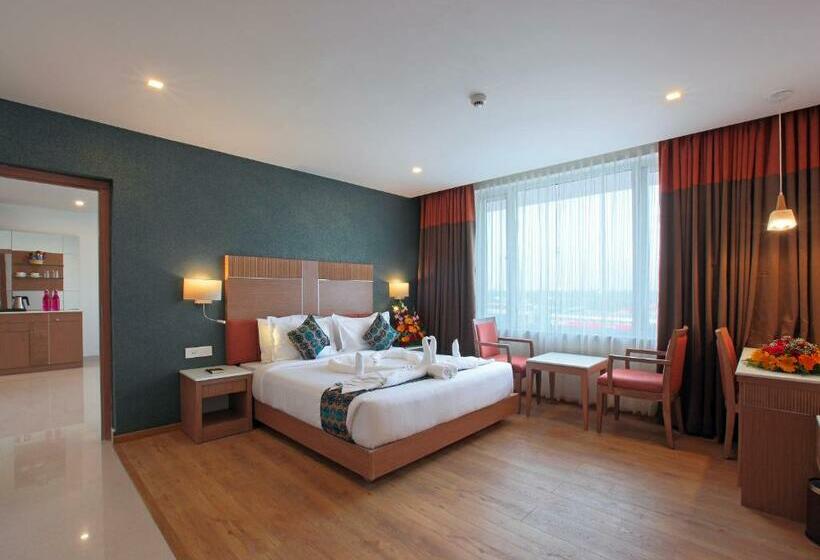 带阳台套房, Tribute Royale