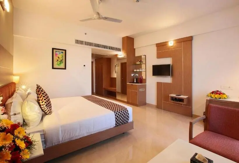 Chambre Deluxe, Tribute Royale