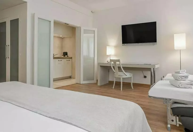 آپارتمان خانوادگی, Aparthotel Mariano Cubi Barcelona