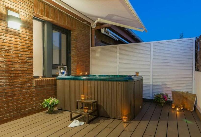 Полулюкс Одноместный с Террасой, Aparthotel Mariano Cubi Barcelona