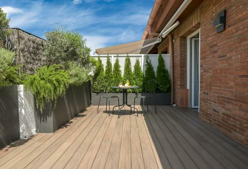 Полулюкс Одноместный с Террасой, Aparthotel Mariano Cubi Barcelona