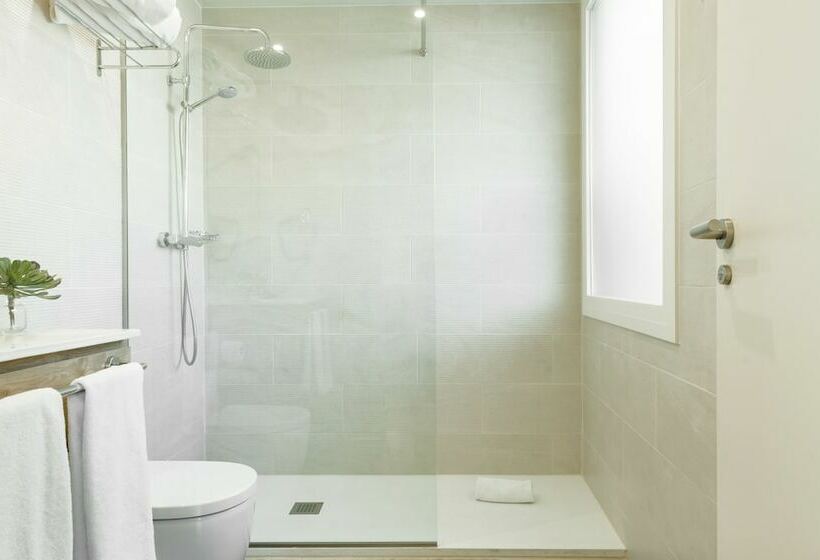 Полулюкс Одноместный с Террасой, Aparthotel Mariano Cubi Barcelona