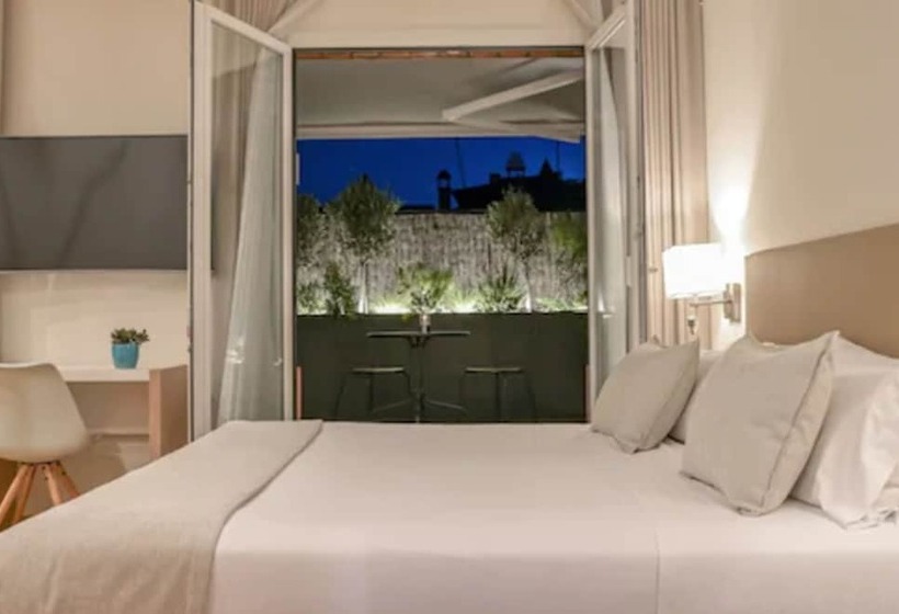 Полулюкс Одноместный с Террасой, Aparthotel Mariano Cubi Barcelona