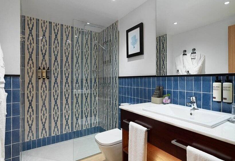 Люкс Повышенной Комфортности, H10 White Suites