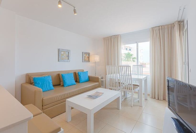 Апартаменты Deluxe 2 Спальни, Camelina Suites
