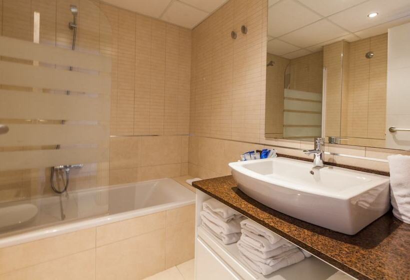 2ベッドルームデラックスアパートメント, Camelina Suites