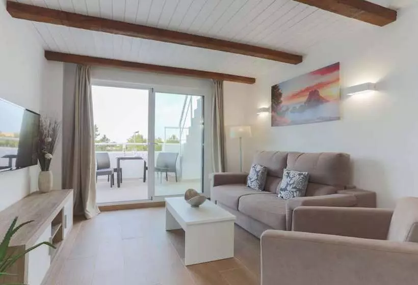 بانگلوی لوکس, Camelina Suites