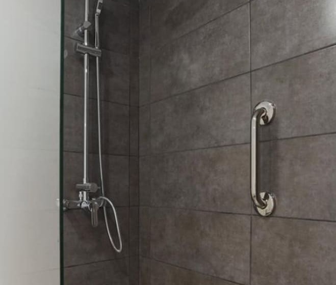 デラックスバンガロー, Camelina Suites