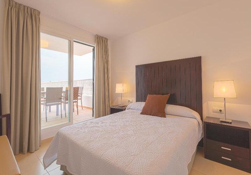 Апартаменты Deluxe 2 Спальни, Camelina Suites