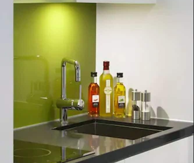 Студия Стандарт, Citadines Holborn   Covent Garden London