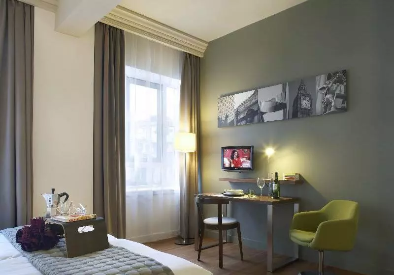 スタンダードスタジオ, Citadines Holborn   Covent Garden London
