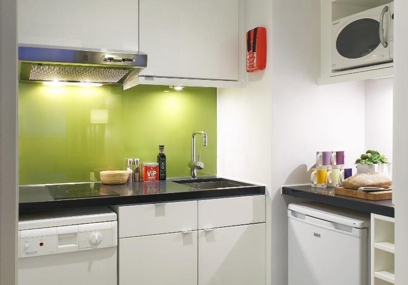 Студия Стандарт, Citadines Holborn   Covent Garden London