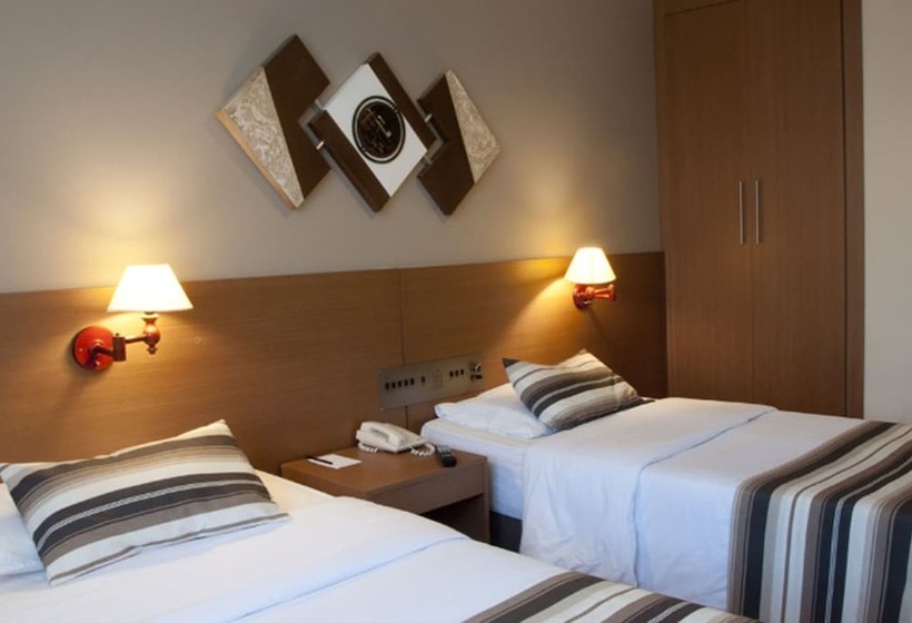 Quarto Estandar, Augusto S Copacabana