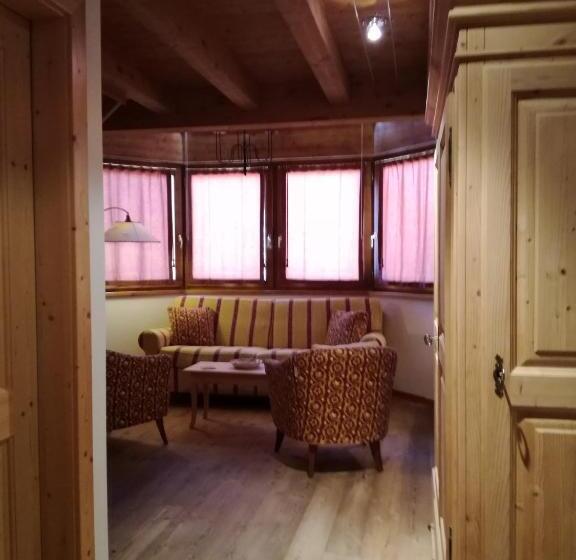 جناح جونيور, Ca Del Bosco